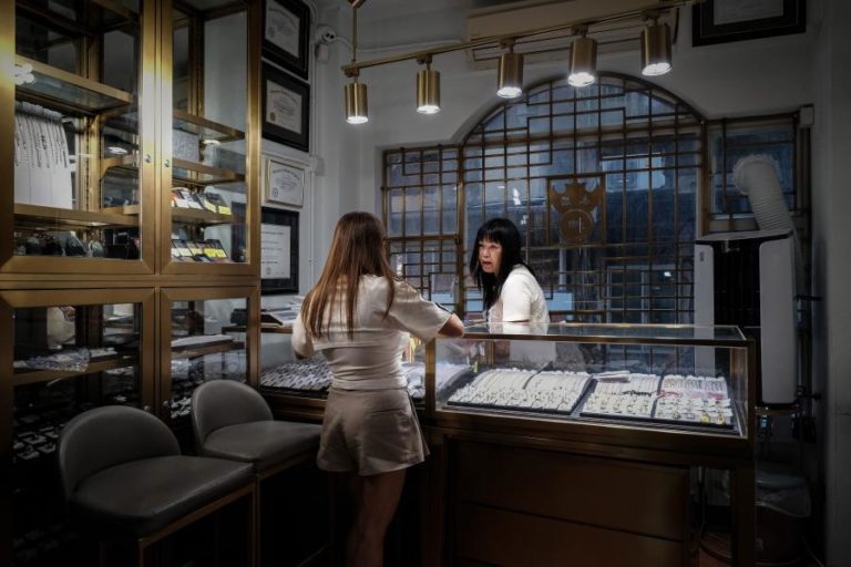 A ascensão e queda das casas de penhores de Macau