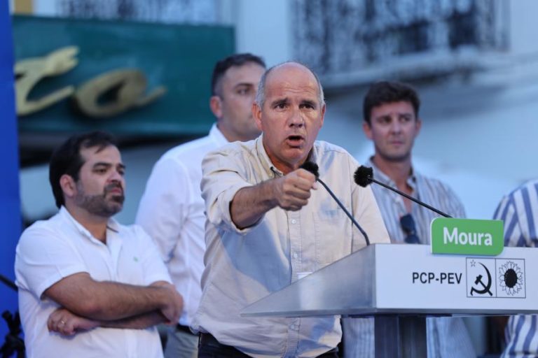 Raimundo acusa Ventura de só ter conquistado “falta de vergonha” a nível local