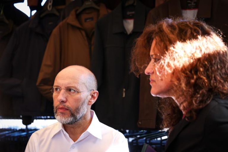 Livre e BE acusam PM de querer “tapar o sol com a peneira” sobre caso das Lajes