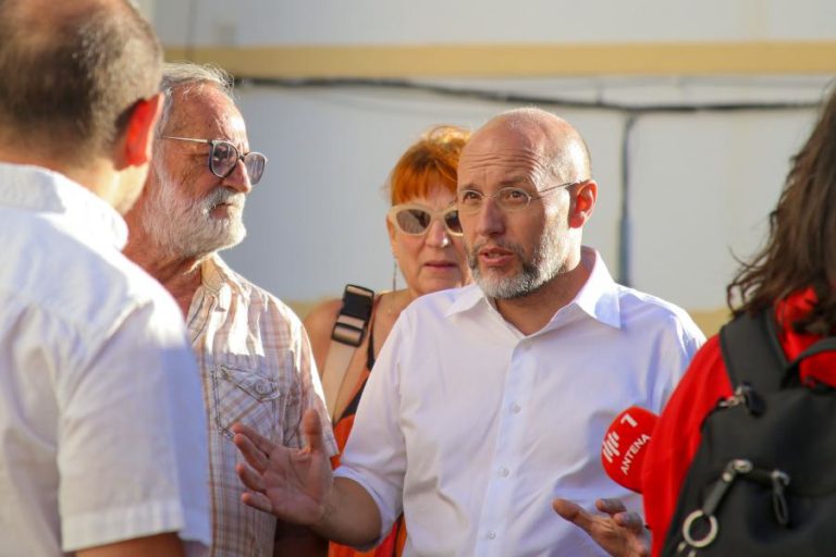 Rui Tavares foi até Faro combater “rancor populista” do Chega e lançar farpas à IL