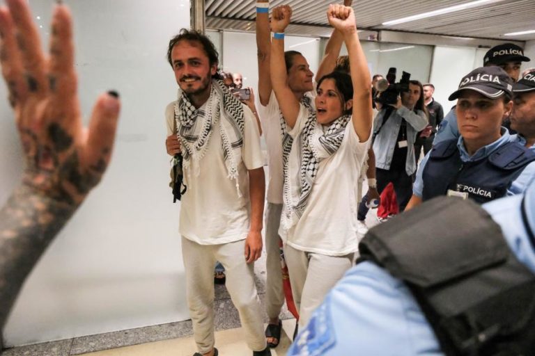 Governo fez tudo para repatriar ativistas “com rapidez e normalidade”