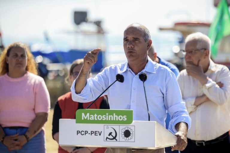 Raimundo critica “concurso de promessas eleitorais” que depois vão “pelo cano abaixo”