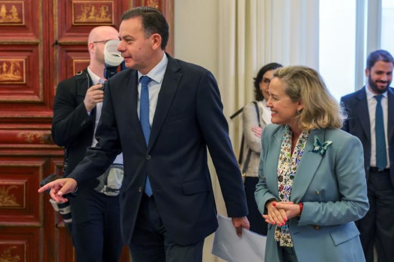 Montenegro falará “diretamente com Ministério Público” e espera que este órgão faça o mesmo