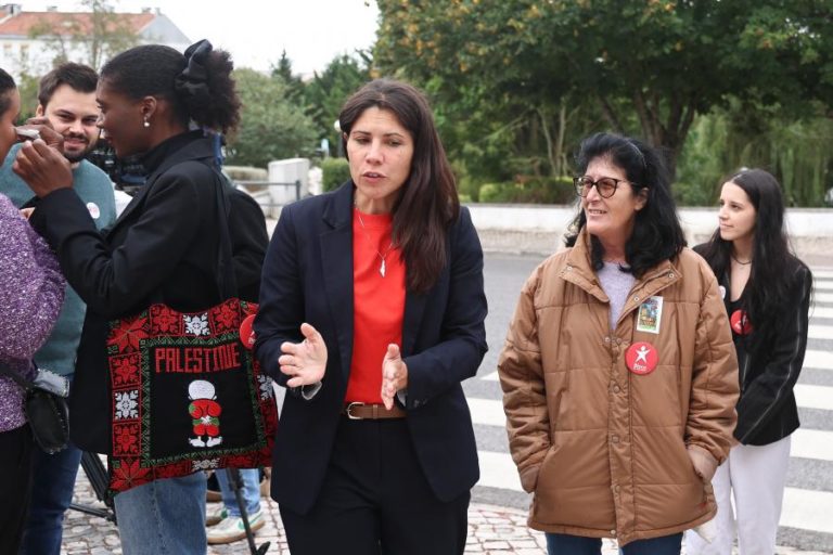 BE diz que é Orçamento da desigualdade fiscal que vai beneficiar a banca por duas vias