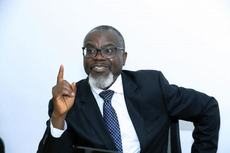 Raul Tati lamenta exclusão do “diferendo” de Cabinda das celebrações em Angola