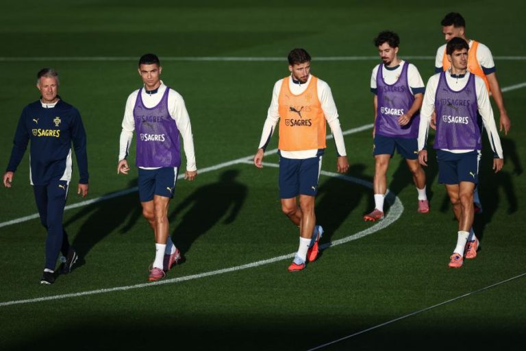 Portugal faz o último treino antes da receção à Irlanda para o Mundial