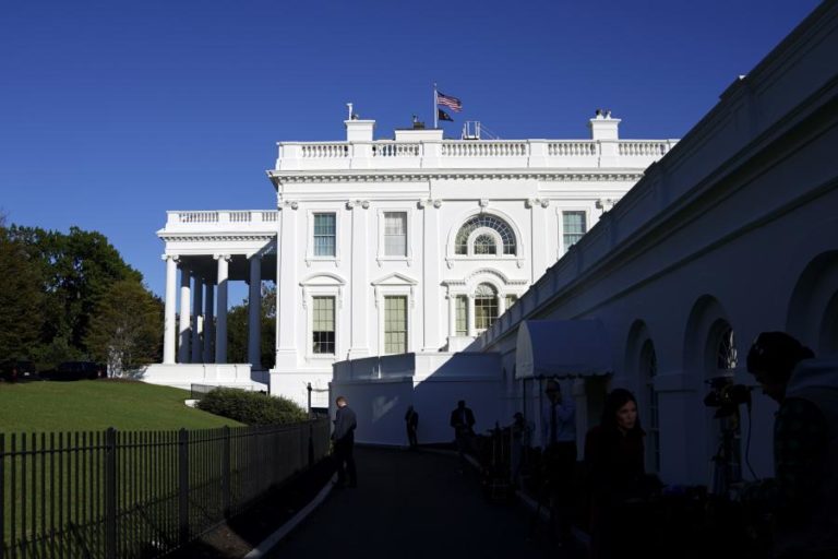 Casa Branca critica prémio Nobel da Paz para opositora venezuelana