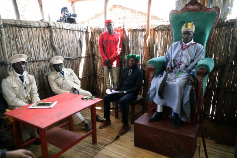 Rivungo, bênçãos reais e fauna selvagem nas margens do rio Cuando