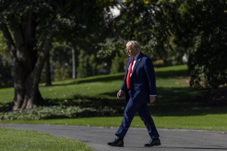 Trump afasta encontro com Presidente chinês e ameaça aumento maciço das tarifas