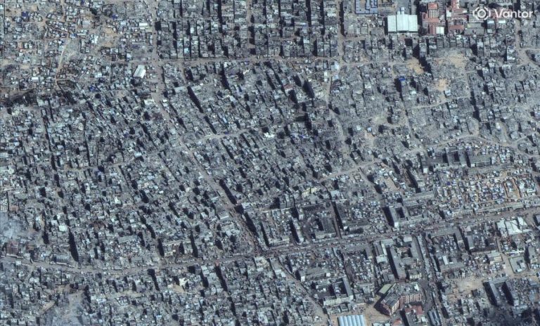 Mais de 200 mil pessoas regressam ao norte de Gaza