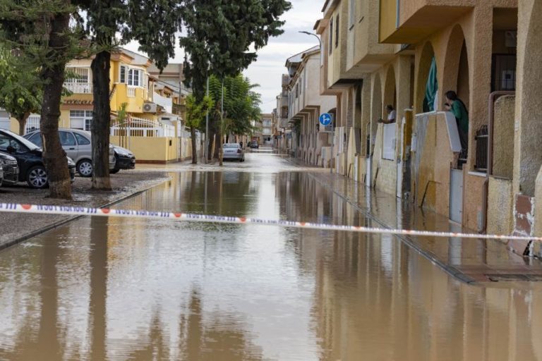 Cruz Vermelha apoia cerca de 500 pessoas afetadas por inundações na Catalunha