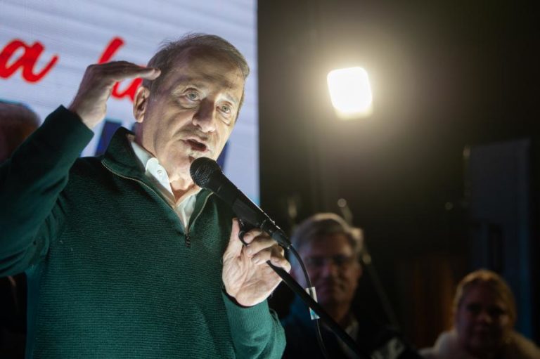 MP pede condenação de Luís Filipe Menezes por difamar ex-presidente da Câmara de Gaia