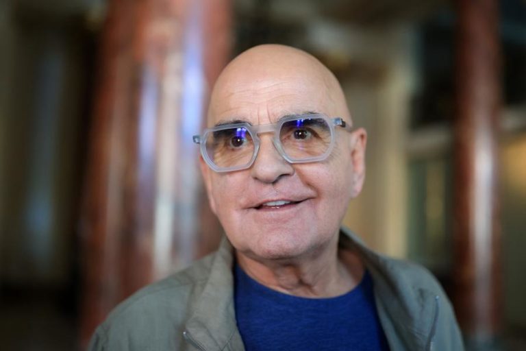 Teatro de São João homenageia Ricardo Pais e dá nome do encenador à sala principal