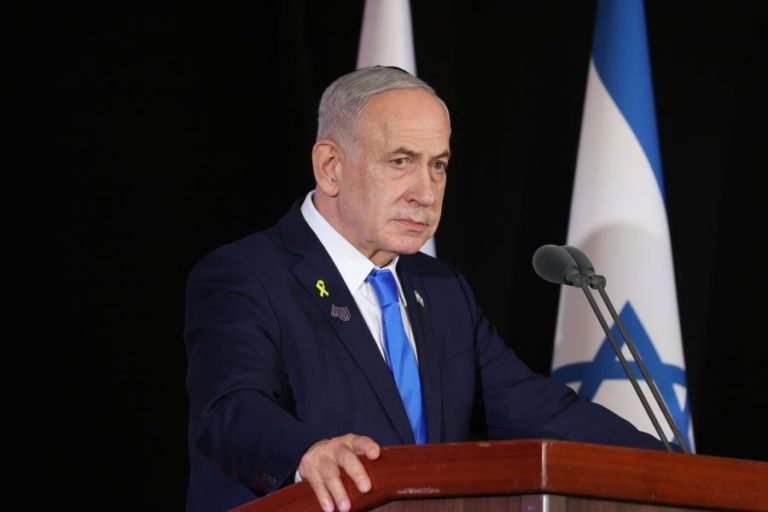 Netanyahu diz que guerra terminará após desarmamento do Hamas