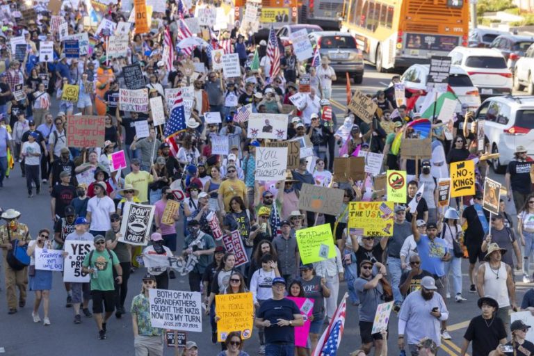Sete milhões marcharam nas maiores cidades dos EUA contra Trump – organizadores