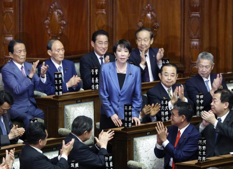 Sanae Takaichi eleita primeira mulher a liderar o Governo do Japão