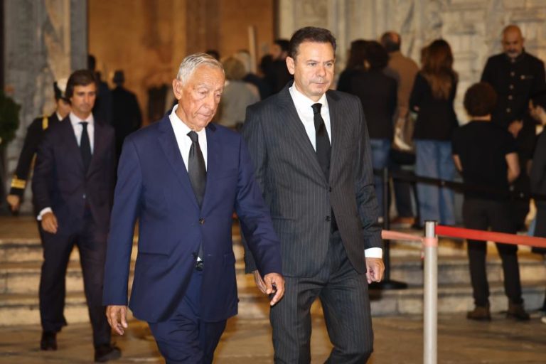 Marcelo e Montenegro chegaram juntos ao velório de Francisco Pinto Balsemão