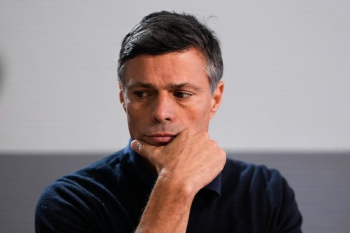 45901465.jpg