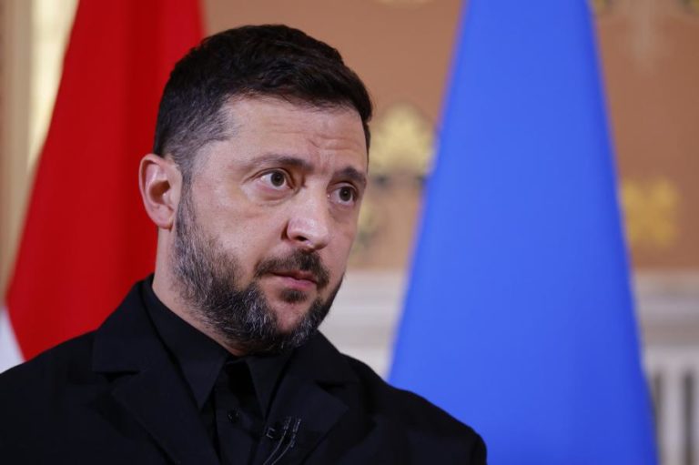 Zelensky espera desbloqueio europeu dos ativos russos até ao fim do ano