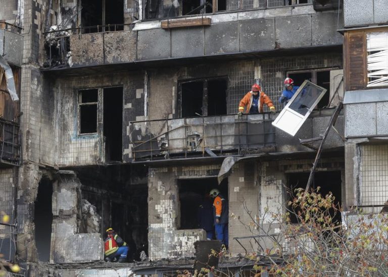 Três mortos em Kiev na sequência de ataque com ‘drones’ russos