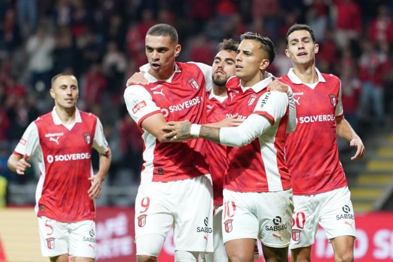 Sporting de Braga derrota Casa Pia por 4-0 e regressa aos triunfos na I Liga