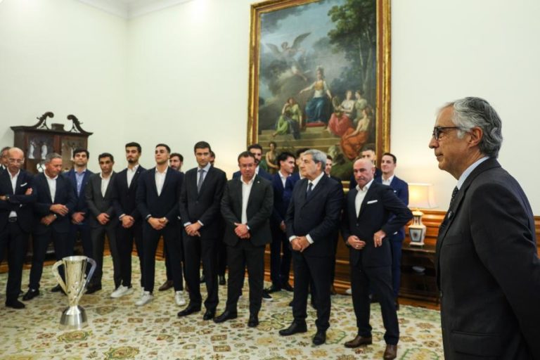 “Seleção de hóquei em patins representa determinação dos portugueses” – Aguiar-Branco