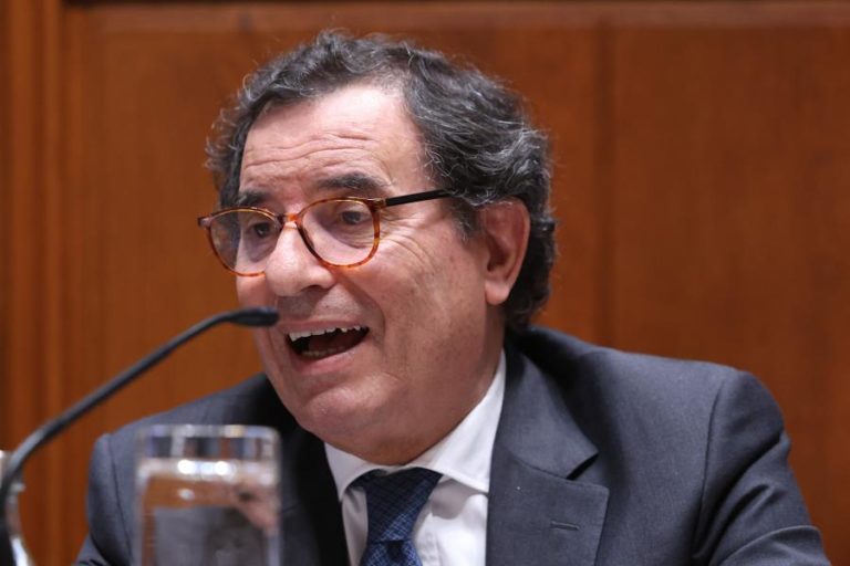 Ministro da Economia diz que “em 2026 não há mais folga, tem de estar tudo cumprido” quanto ao PRR