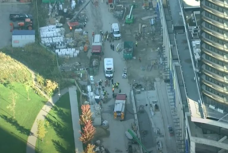 Sete feridos em explosão de gás em prédio em obras