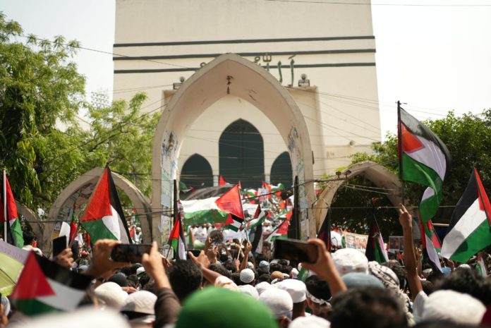 B3-01-VT POSIÇÃO CANADÁ PLANO PAZ GAZA RS 100925