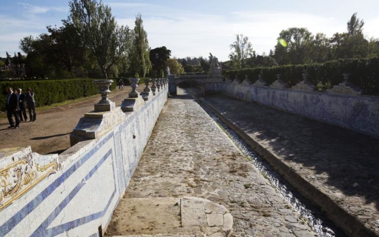 Canal de  azulejos do Palácio de Queluz vai ser requalificado