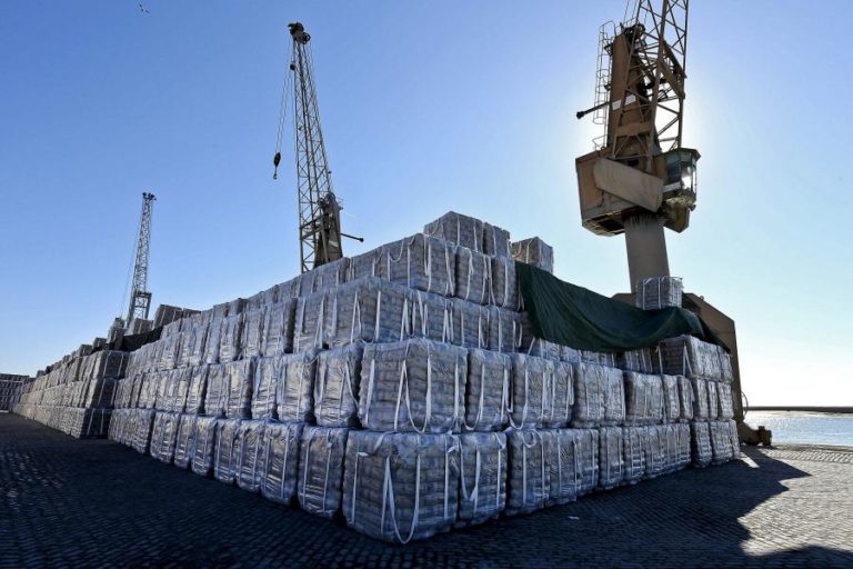 Consumo de cimento estabiliza até setembro num contexto de “evolução favorável” da construção