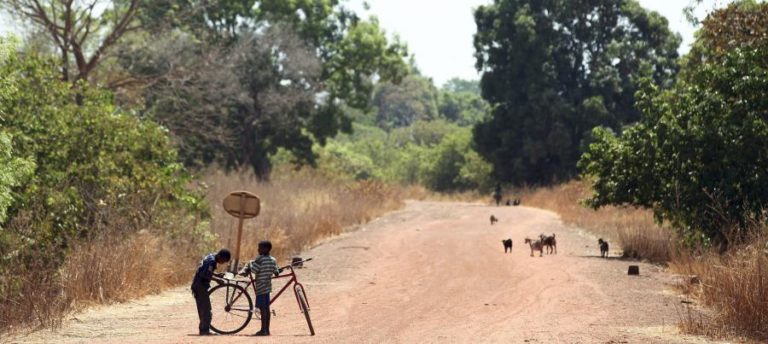 Moçambique pede ações para travar violência contra menores na África austral