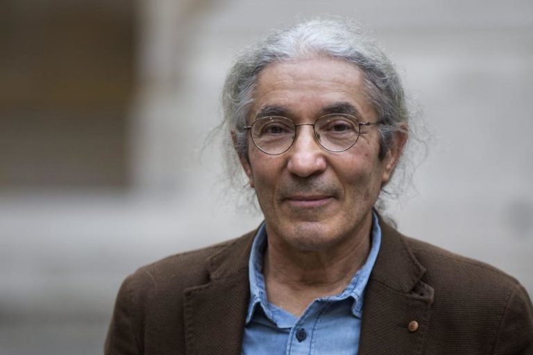 Argélia indulta o escritor argelino-francês Boualem Sansal a pedido da Alemanha