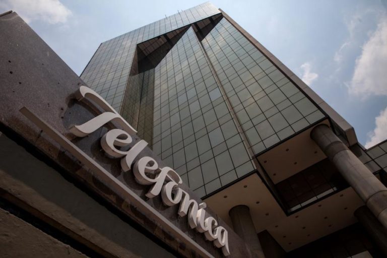 Espanhola Telefónica pretende despedimento coletivo de mais de 5.000 pessoas