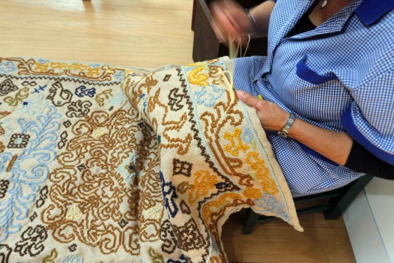 IEFP emite despacho de certificação do “Tapete de Arraiolos” como produto artesanal