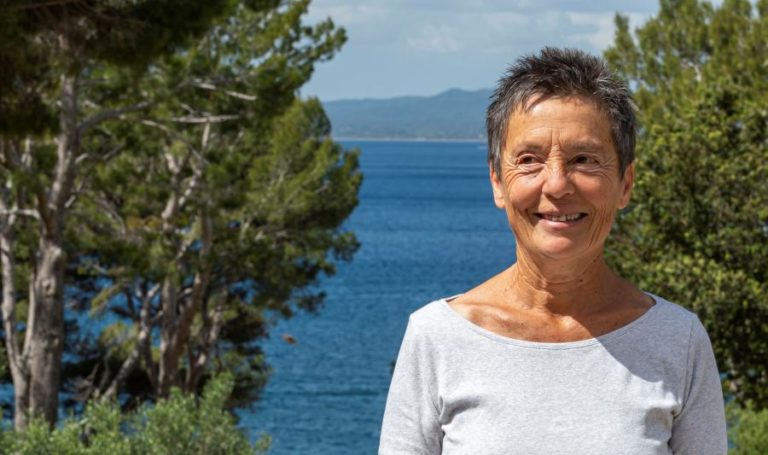 Maria João Pires diz ter terminado carreira de pianista e estar em processo de “mudança radical”