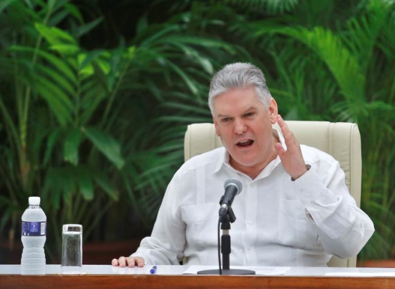 Ex-vice-primeiro-ministro cubano é acusado de espionagem e desvio de fundos