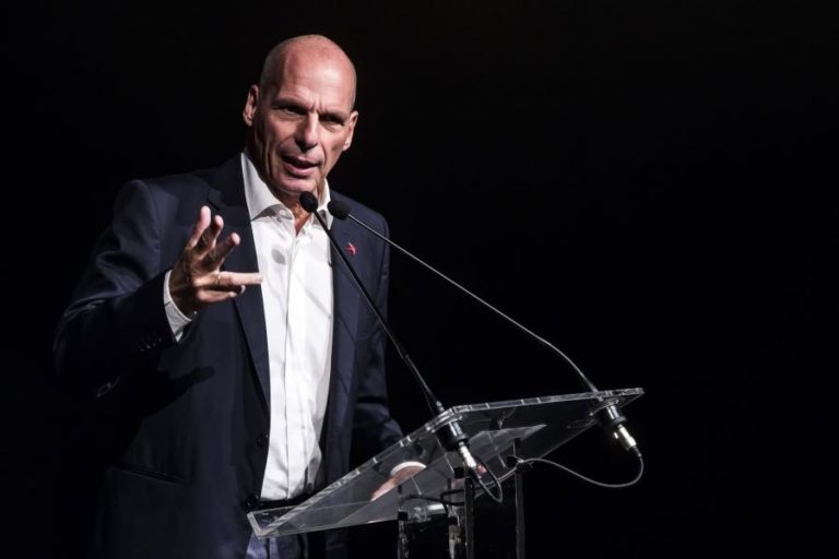 Varoufakis decreta fim do capitalismo e início da era do tecnofeudalismo