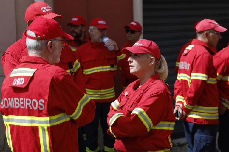 Bombeiros avançam com protestos devido “à ausência de respostas” do Governo