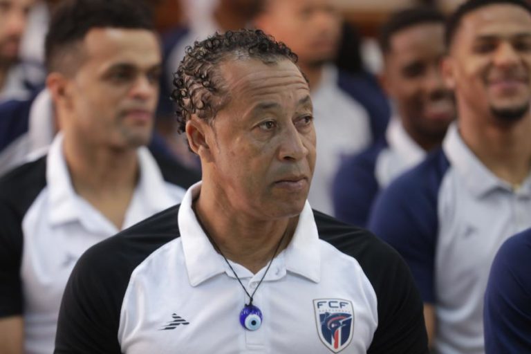 Cabo Verde felicita Bubista pela eleição de treinador do ano pela CAF