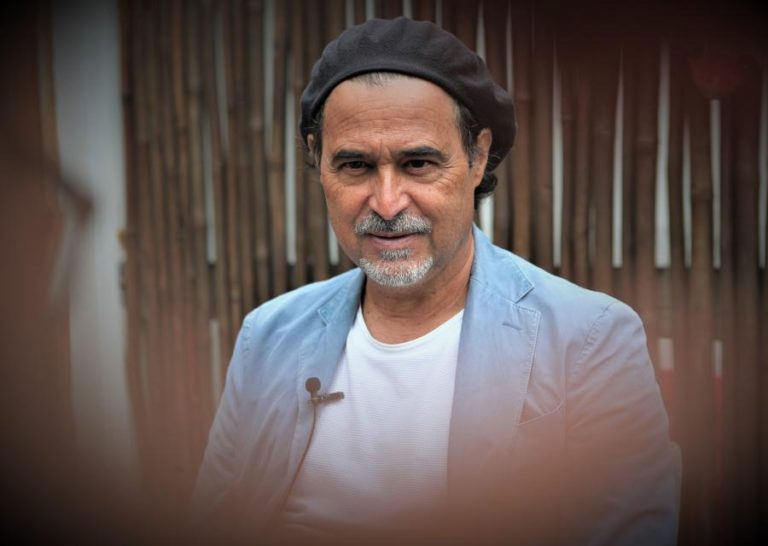 Independências: Agualusa diz que Angola tem mais liberdade de expressão mas outras estão ameaçadas