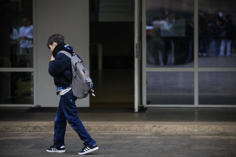 Greve na função pública com adesão global de cerca de 60% – Federação sindical