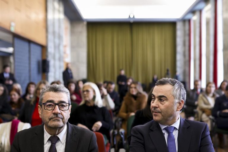 Reitores e investigadores defendem maior articulação entre ciência e inovação sem fusão de agências