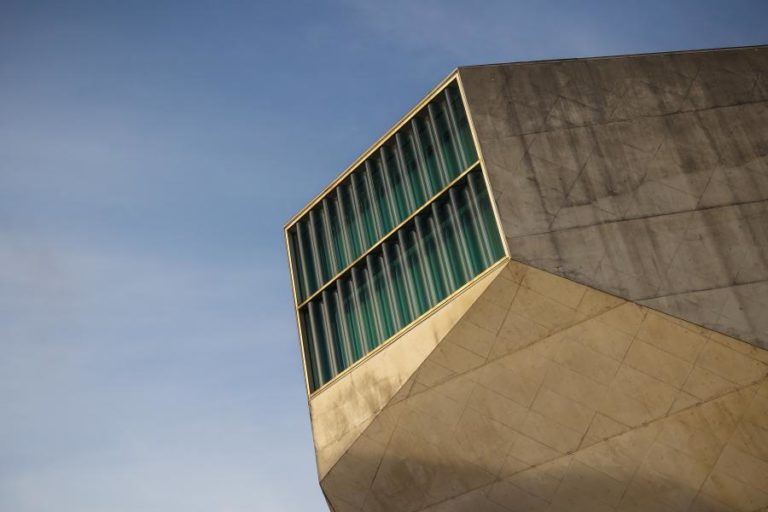 Wim Mertens, Divine Comedy e integral de Villa-Lobos na Casa da Música em 2026