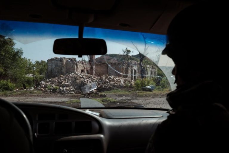 Ucrânia lança operação para tomar Pokrovsk onde russos eliminaram grupo de urcranianos