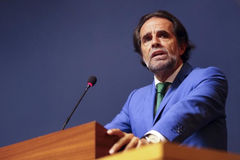 Presidenciais: Miguel Albuquerque declara apoio a Luís Marques Mendes