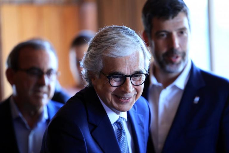 Aguiar-Branco visita hoje o distrito de Bragança em mais um “Parlamento próximo”