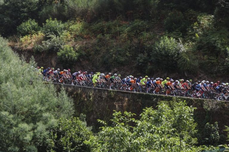 Federação de Ciclismo antecipa fim da concessão da Volta a Portugal por incumprimento