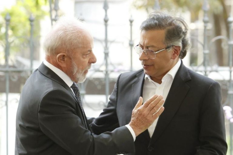 Lula da Silva vai à cimeira entre países latino-americanos e UE