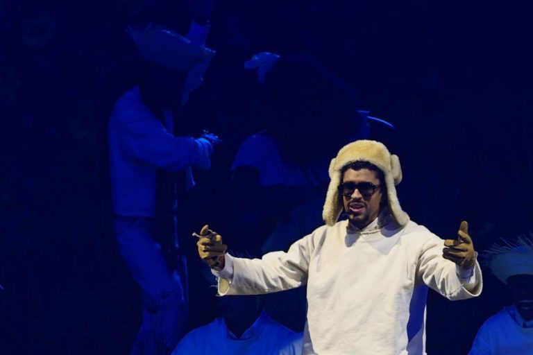 Bad Bunny um dos grandes vencedores dos Grammy Latinos que deixaram portugueses de fora